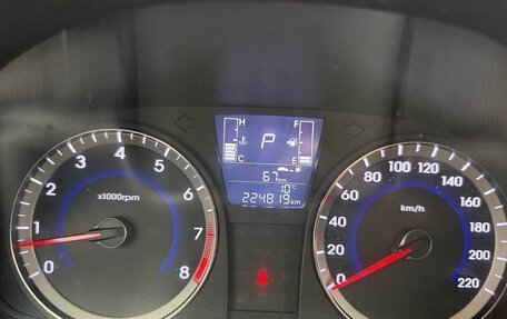 Hyundai Solaris II рестайлинг, 2016 год, 815 000 рублей, 6 фотография
