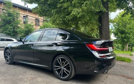 BMW 3 серия, 2020 год, 4 050 000 рублей, 3 фотография