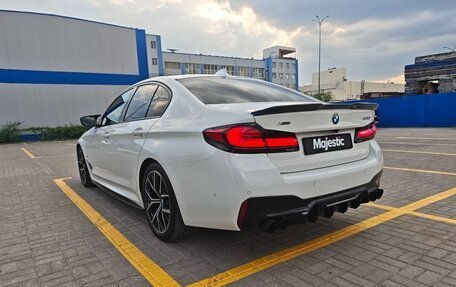 BMW 5 серия, 2020 год, 6 000 000 рублей, 3 фотография