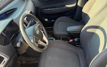 Hyundai i20 IB рестайлинг, 2010 год, 700 000 рублей, 16 фотография