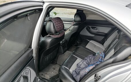 BMW 5 серия, 1998 год, 550 000 рублей, 11 фотография