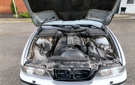 BMW 5 серия, 1998 год, 550 000 рублей, 7 фотография