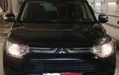 Mitsubishi Outlander III рестайлинг 3, 2013 год, 1 150 000 рублей, 1 фотография