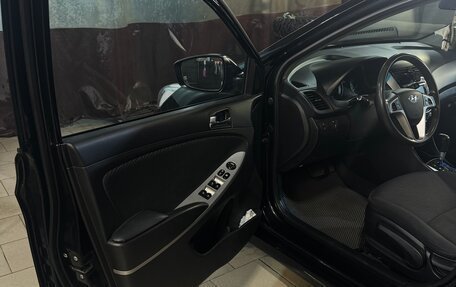 Hyundai Solaris II рестайлинг, 2014 год, 820 000 рублей, 4 фотография