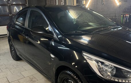 Hyundai Solaris II рестайлинг, 2014 год, 820 000 рублей, 12 фотография