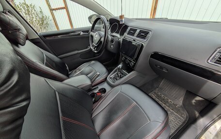 Volkswagen Jetta VI, 2018 год, 1 570 000 рублей, 10 фотография