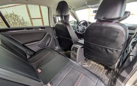 Volkswagen Jetta VI, 2018 год, 1 570 000 рублей, 11 фотография