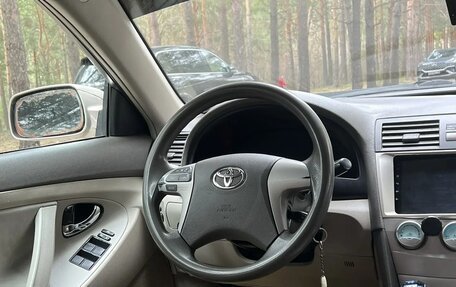 Toyota Camry, 2007 год, 750 000 рублей, 9 фотография