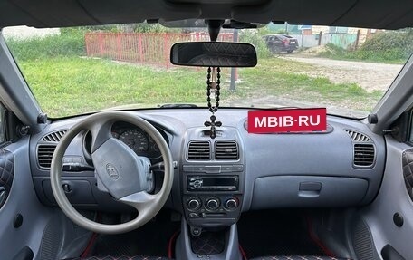 Hyundai Accent II, 2005 год, 340 000 рублей, 16 фотография
