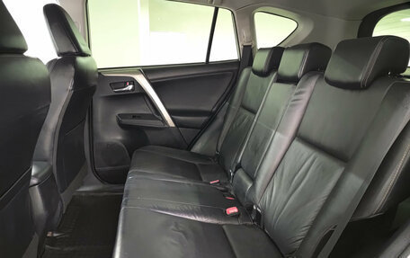 Toyota RAV4, 2013 год, 1 550 000 рублей, 12 фотография