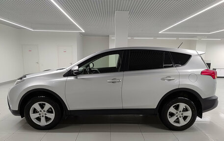 Toyota RAV4, 2013 год, 1 550 000 рублей, 8 фотография