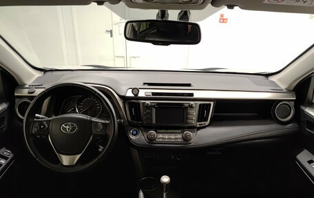 Toyota RAV4, 2013 год, 1 550 000 рублей, 14 фотография