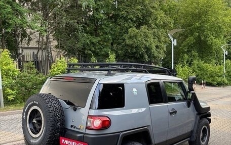 Toyota FJ Cruiser, 2012 год, 7 999 000 рублей, 1 фотография