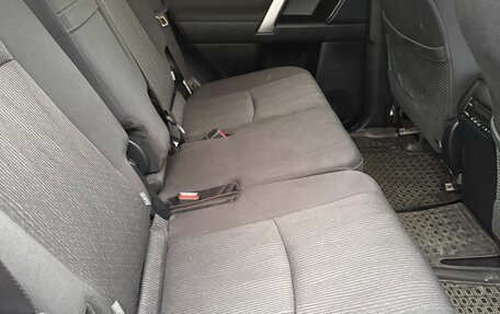 Toyota Land Cruiser Prado 150 рестайлинг 2, 2021 год, 5 690 000 рублей, 10 фотография