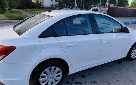 Chevrolet Cruze II, 2014 год, 650 000 рублей, 5 фотография
