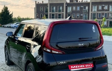 KIA Soul III, 2021 год, 2 300 000 рублей, 2 фотография