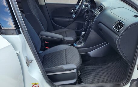 Volkswagen Polo VI (EU Market), 2018 год, 1 060 000 рублей, 6 фотография