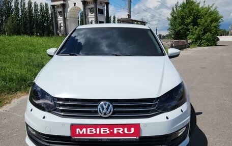 Volkswagen Polo VI (EU Market), 2018 год, 1 060 000 рублей, 2 фотография