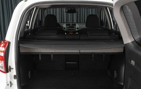 Toyota RAV4, 2011 год, 1 619 000 рублей, 20 фотография