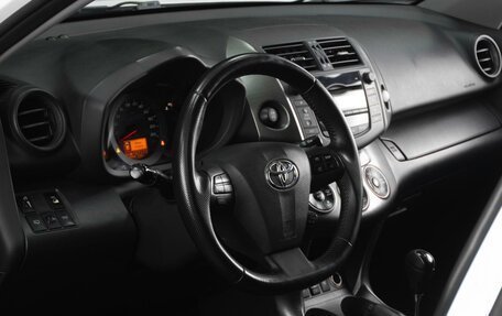 Toyota RAV4, 2011 год, 1 619 000 рублей, 15 фотография