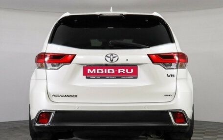 Toyota Highlander III, 2019 год, 3 747 000 рублей, 7 фотография
