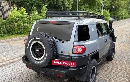 Toyota FJ Cruiser, 2012 год, 7 999 000 рублей, 5 фотография