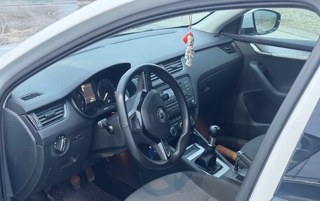 Skoda Octavia, 2014 год, 1 000 000 рублей, 6 фотография