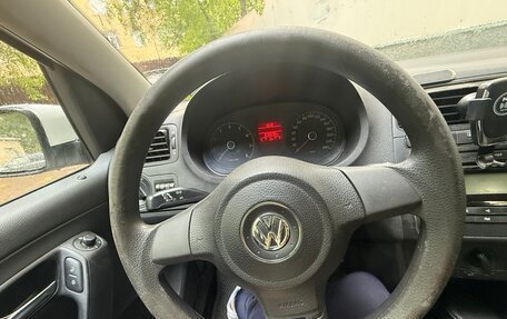 Volkswagen Polo VI (EU Market), 2011 год, 595 000 рублей, 9 фотография
