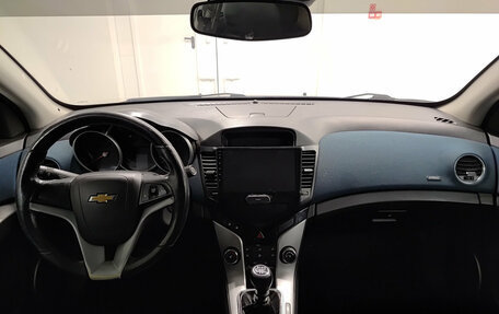 Chevrolet Cruze II, 2011 год, 663 000 рублей, 17 фотография