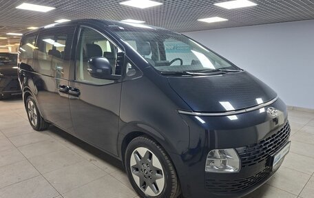 Hyundai Staria, 2021 год, 4 850 000 рублей, 3 фотография