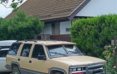 Chevrolet Tahoe II, 1997 год, 1 000 000 рублей, 2 фотография