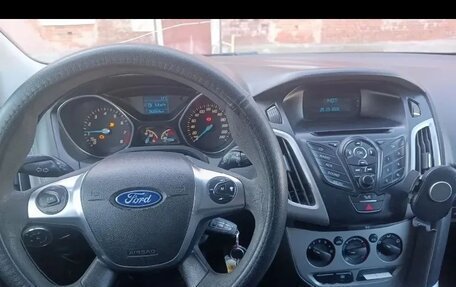 Ford Focus III, 2013 год, 580 000 рублей, 4 фотография