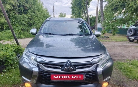 Mitsubishi Pajero Sport III рестайлинг, 2018 год, 3 100 000 рублей, 2 фотография