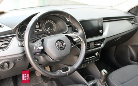 Skoda Rapid II, 2020 год, 1 625 000 рублей, 10 фотография