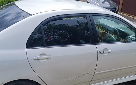 Toyota Corolla, 2005 год, 600 000 рублей, 7 фотография
