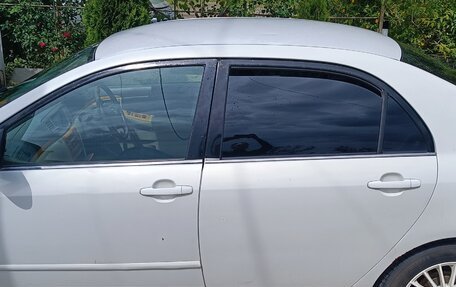 Toyota Corolla, 2005 год, 600 000 рублей, 8 фотография
