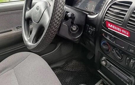 KIA Sportage IV рестайлинг, 2004 год, 280 000 рублей, 6 фотография