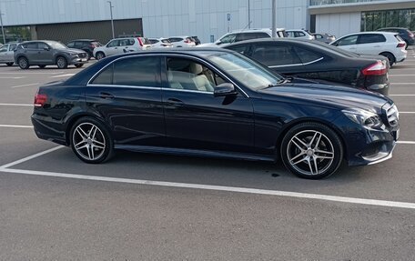 Mercedes-Benz E-Класс, 2014 год, 2 300 000 рублей, 3 фотография