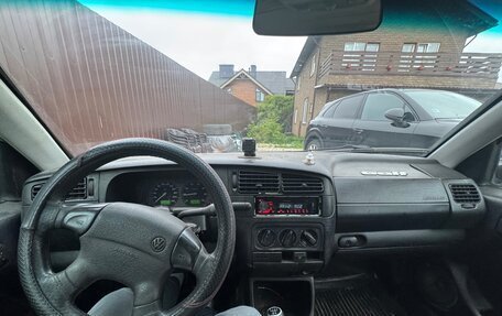 Volkswagen Golf III, 1998 год, 100 000 рублей, 11 фотография