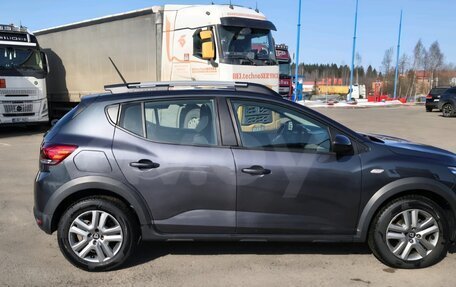Dacia Sandero, 2021 год, 1 390 000 рублей, 2 фотография