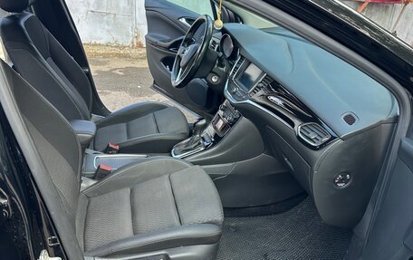 Opel Astra K, 2019 год, 1 450 000 рублей, 12 фотография