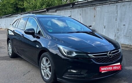 Opel Astra K, 2019 год, 1 450 000 рублей, 8 фотография