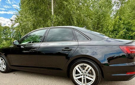 Audi A4, 2019 год, 2 500 000 рублей, 4 фотография