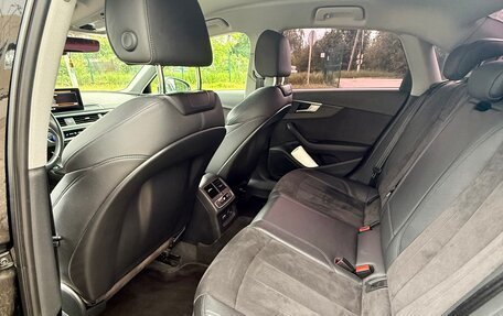 Audi A4, 2019 год, 2 500 000 рублей, 16 фотография
