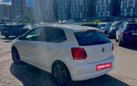 Volkswagen Polo VI (EU Market), 2011 год, 450 000 рублей, 5 фотография