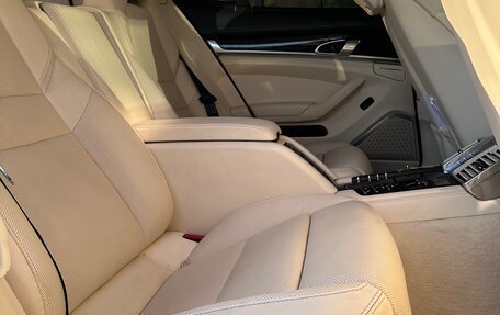 Porsche Panamera II рестайлинг, 2011 год, 3 200 000 рублей, 10 фотография