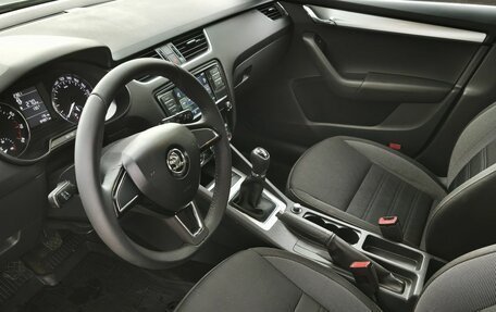 Skoda Octavia, 2017 год, 1 685 000 рублей, 16 фотография