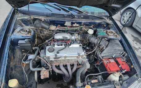 Mitsubishi Carisma I, 1998 год, 90 000 рублей, 3 фотография
