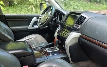 Toyota Land Cruiser 200, 2008 год, 1 950 000 рублей, 7 фотография