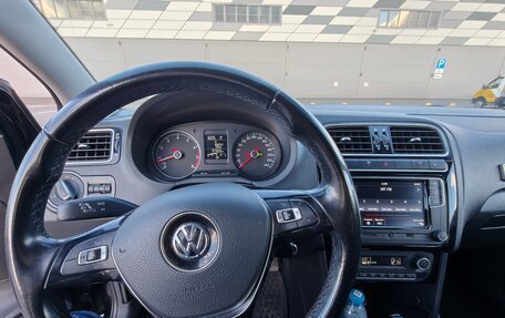 Volkswagen Polo VI (EU Market), 2017 год, 1 390 000 рублей, 5 фотография